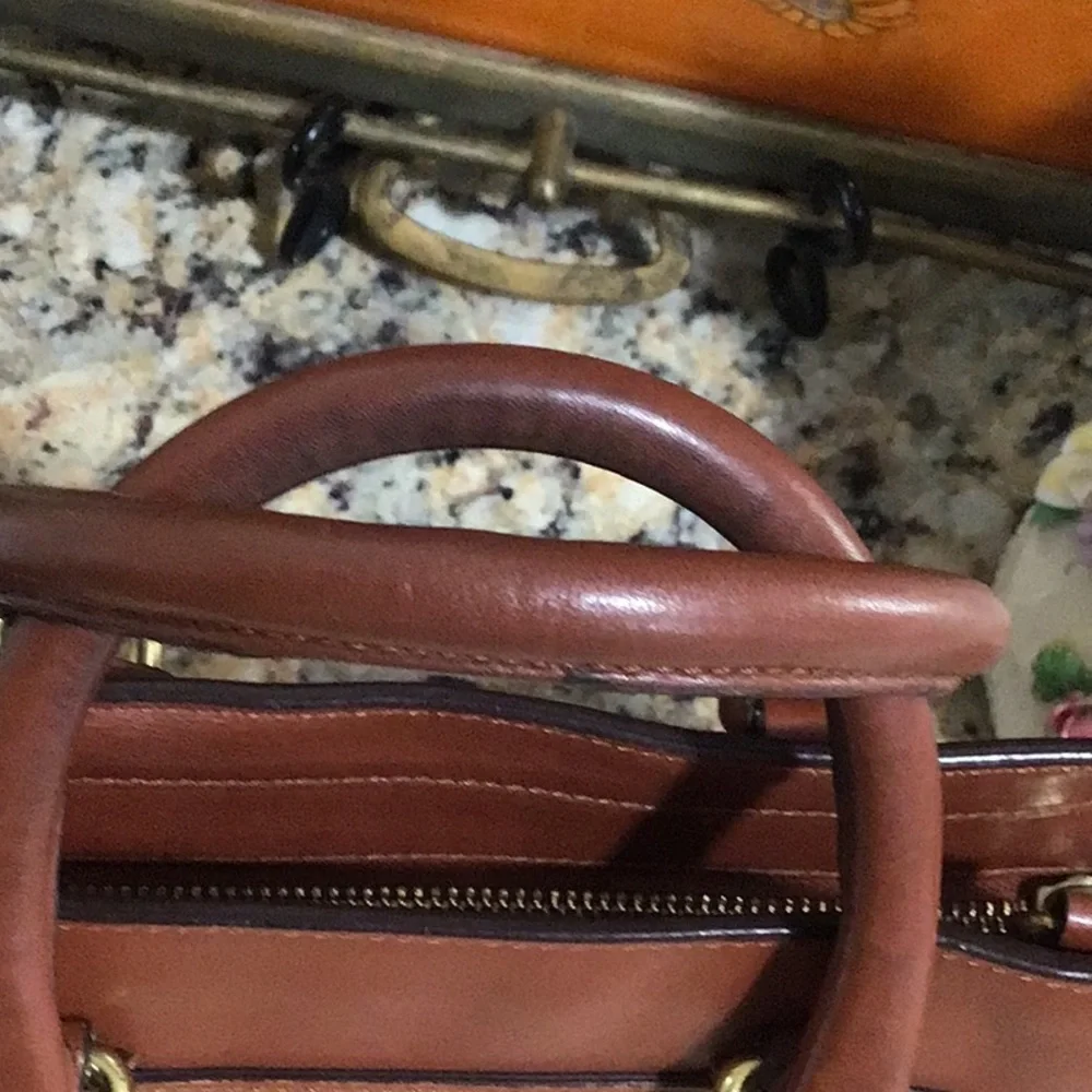 Coach Legacy Leather Tanner Crossbody Tote Handbag Cognac - Picture 5 of 16